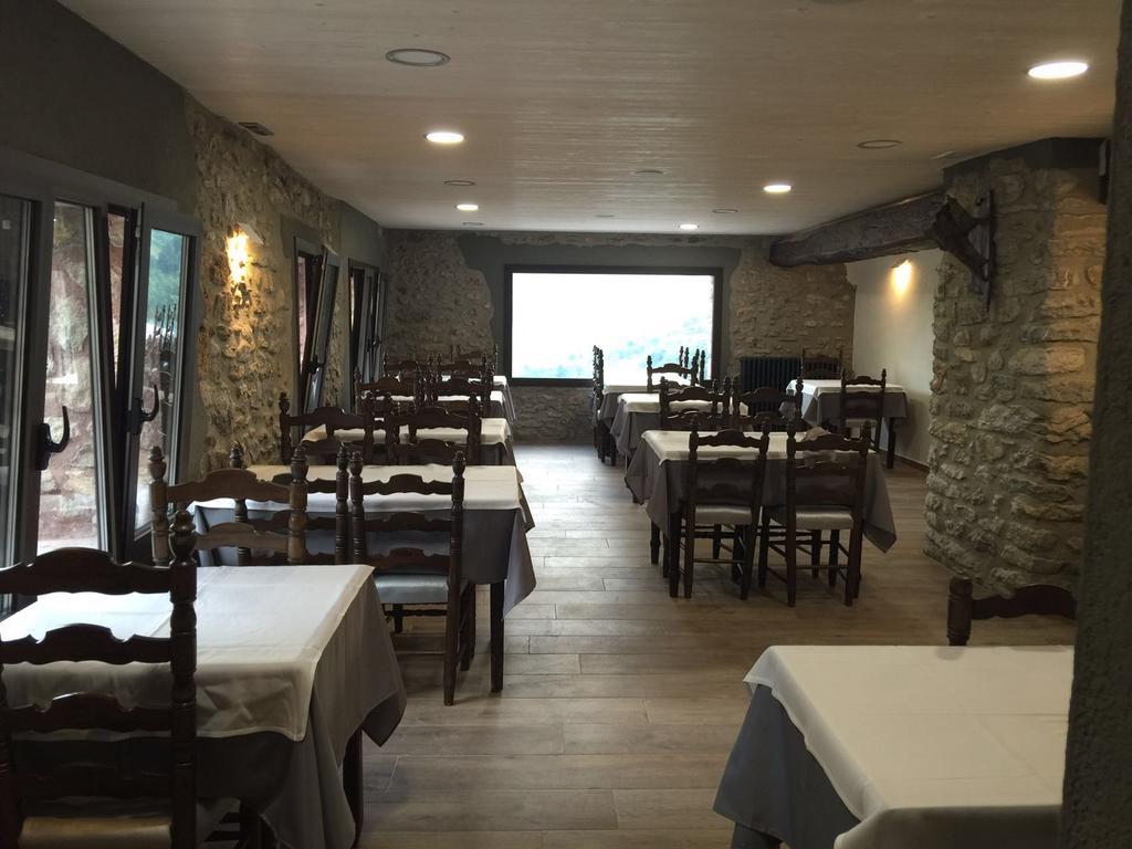 Hostal Moline Bruguera Exterior photo